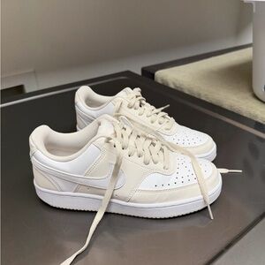 Women’s Nike Court Vision Low